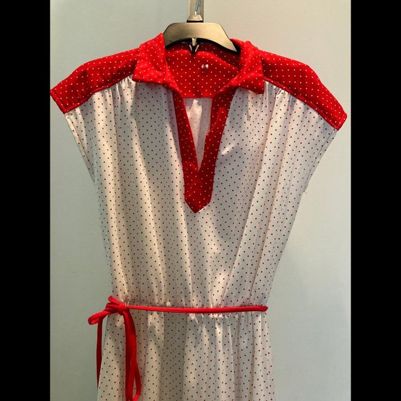 Vintage White & Red Polka Dot Sleeveless Dress Sz S/M Full Circle Skirt - Picture 8 of 13